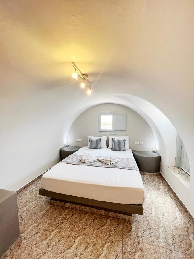 White Lily Suites & Lofts - Adults Only 16 Plus Perivolos  Exteriör bild